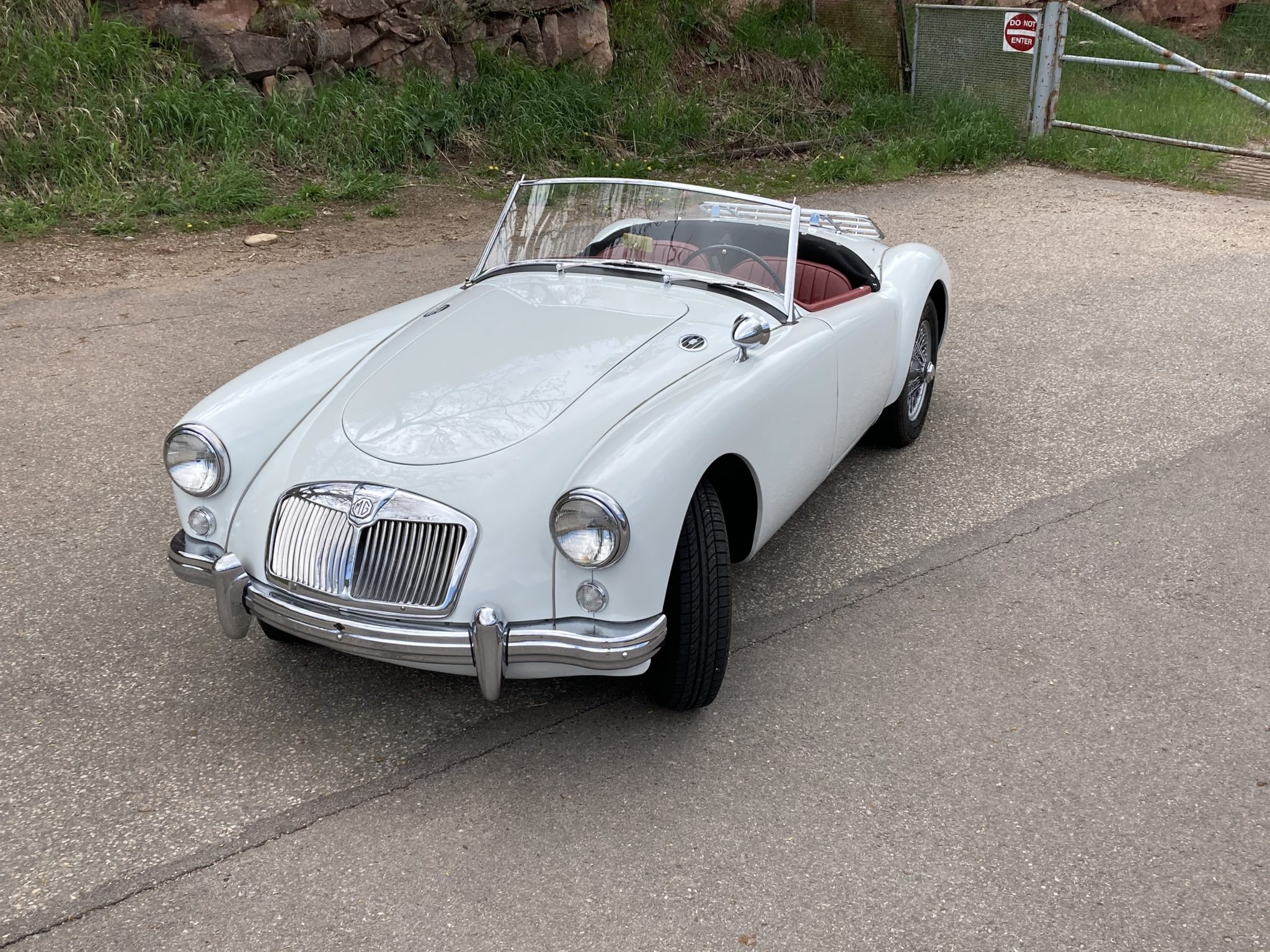 Vintage Motors of Lyons